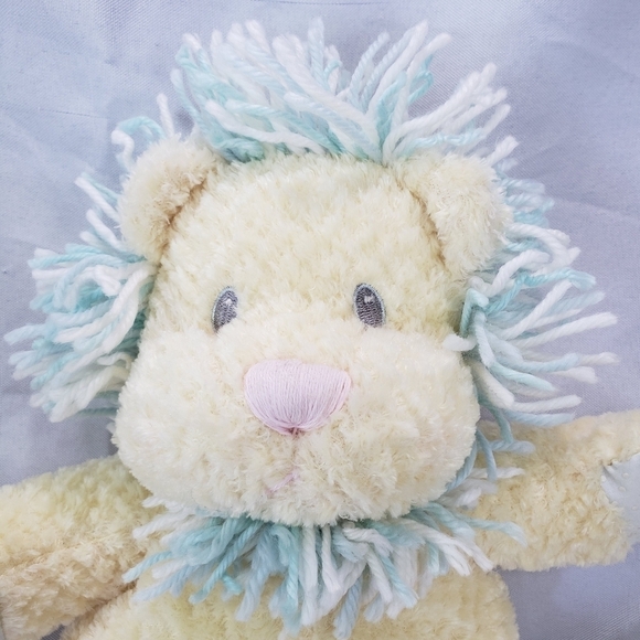 First & Main Baby Yellow Lion Plush Stuffed Toy Terry Fleece Textured 14 Inch - Picture 2 of 9